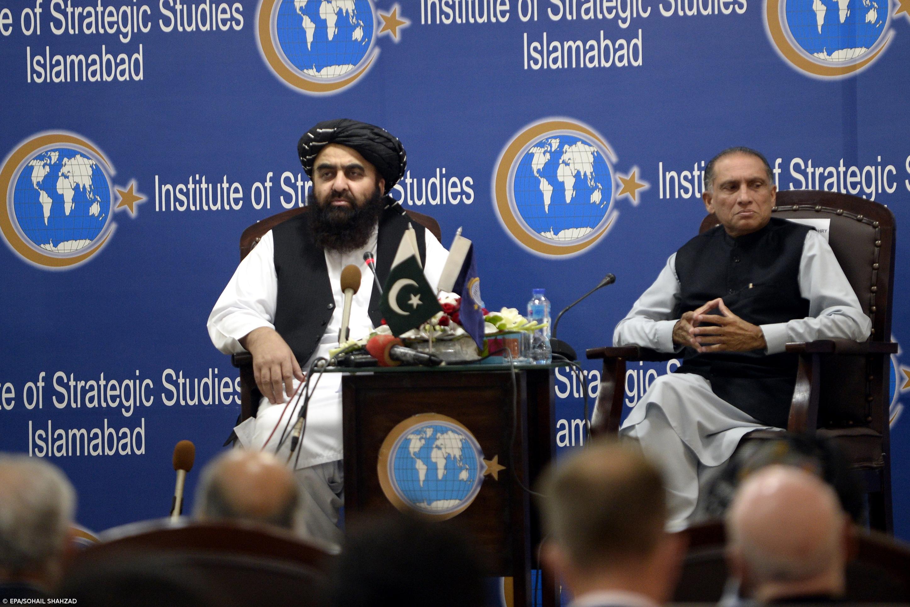 Talibãs reiteram compromisso de dar educação e emprego a mulheres no Afeganistão – Imagem 1