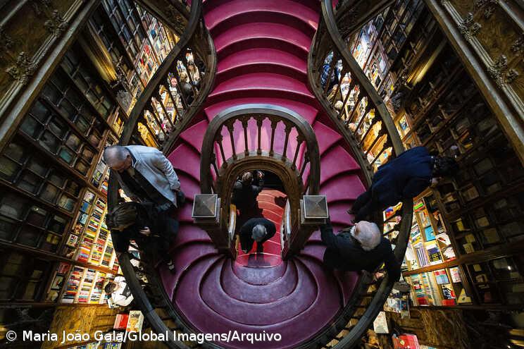 Livraria Lello no Porto em vias de ser classificada como monumento nacional – Imagem 1