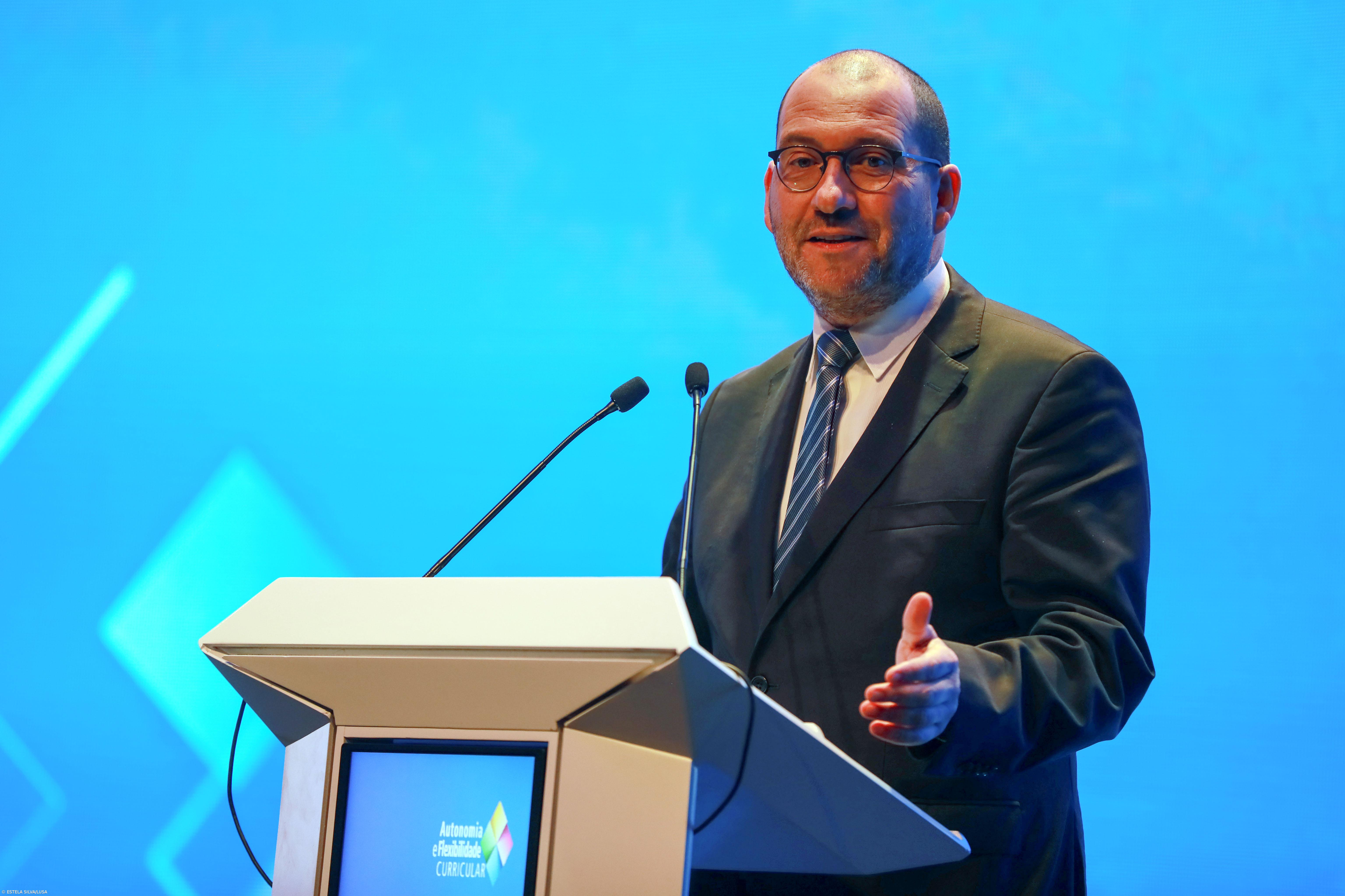 Falta de professores nas escolas deve-se quase sempre a baixas médicas – Imagem 1