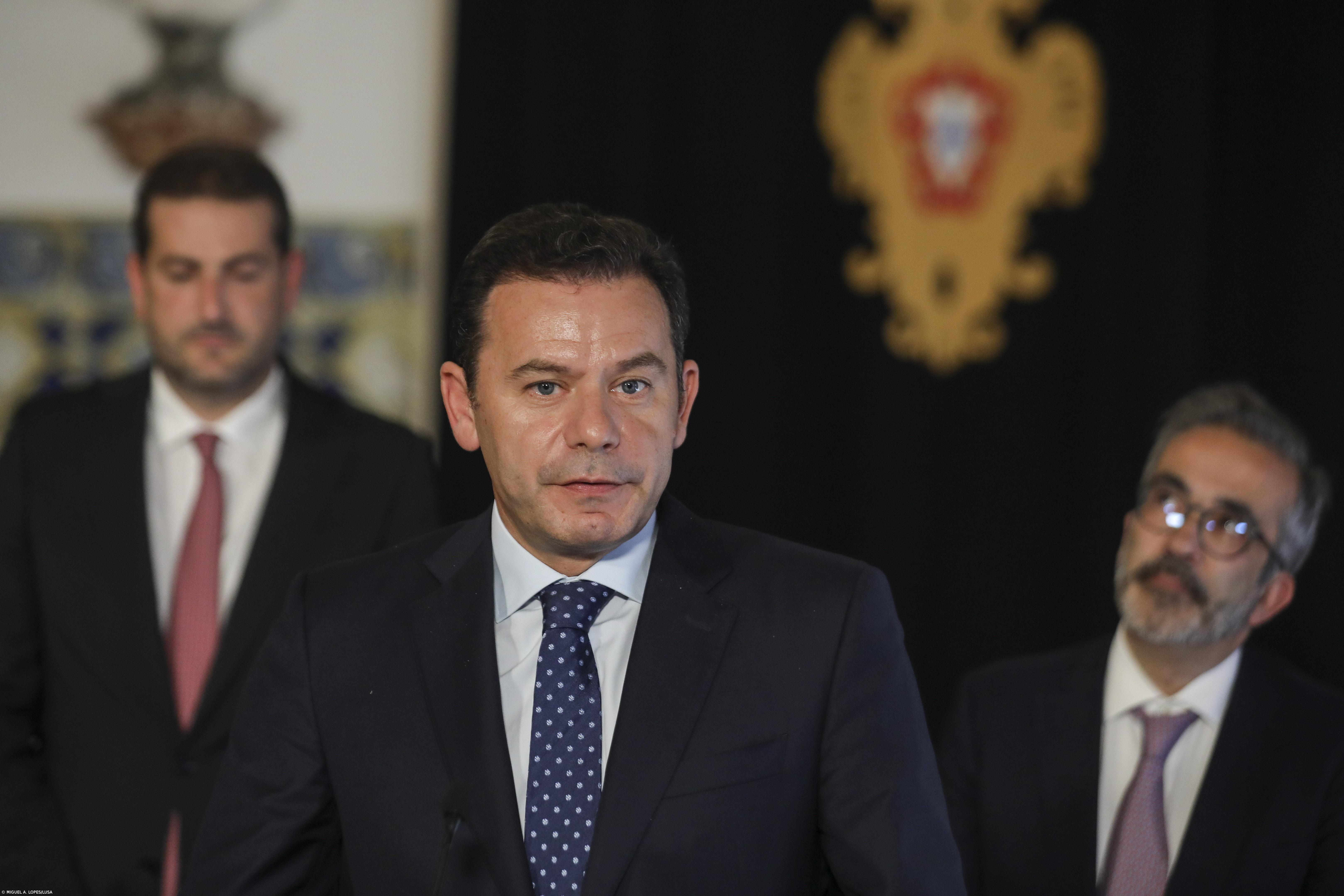 Portugueses sem respeito pelo Governo nem pelo exercício de funções de alguns dos seus membros, diz PSD – Imagem 1