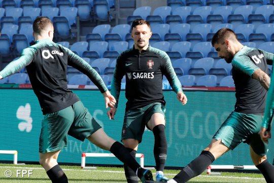 Mário Rui substitui lesionado Raphael Guerreiro na seleção portuguesa – Imagem 1