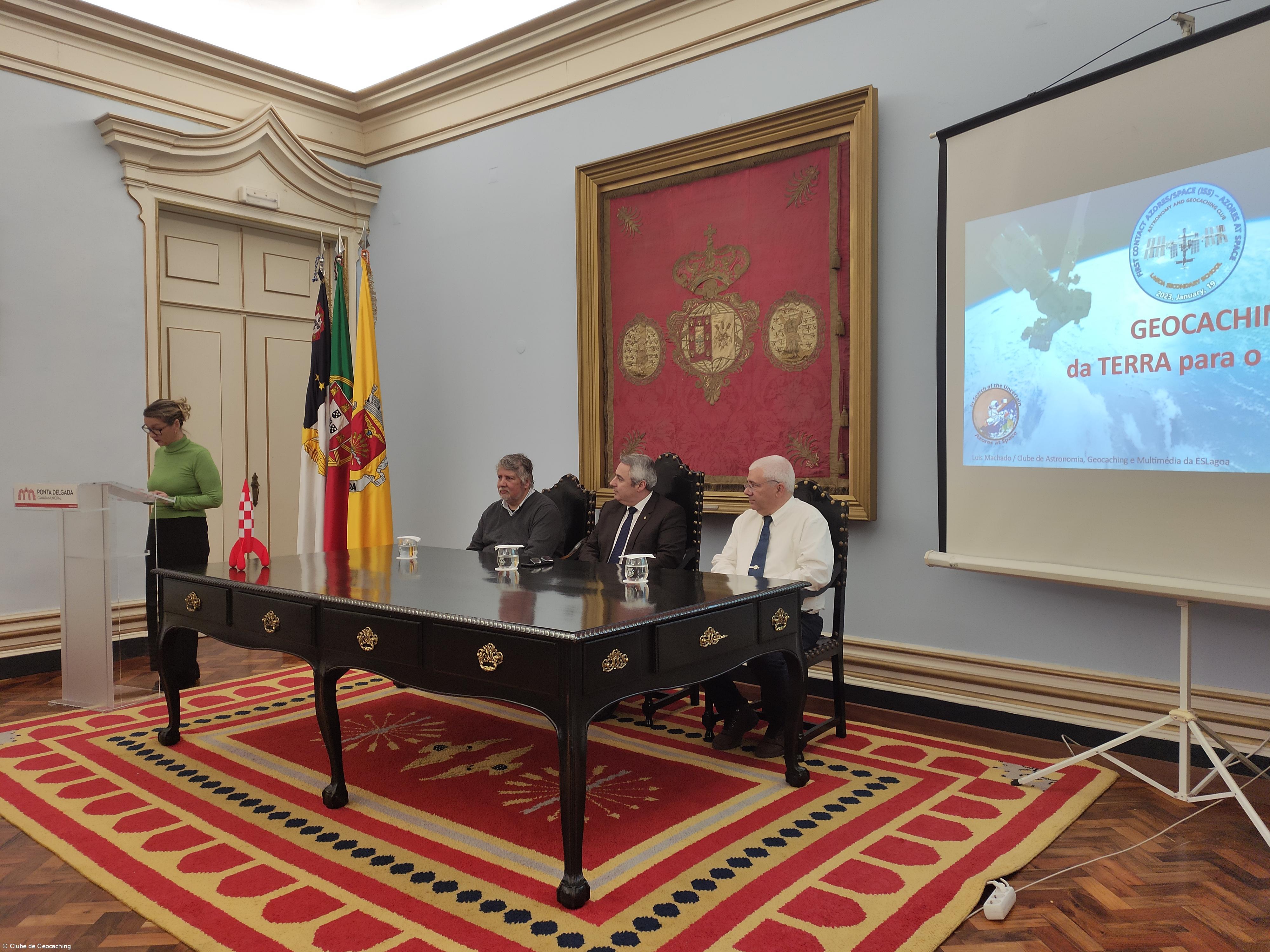 O Cientista regressa à escola – Imagem 1