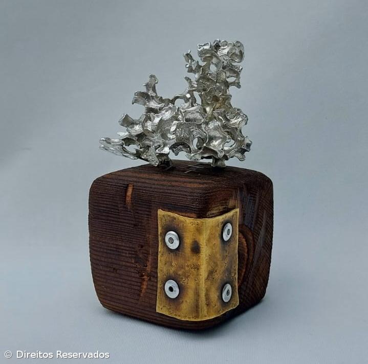 Artista de ascendência espanhola e açoriana expõe – Imagem 1