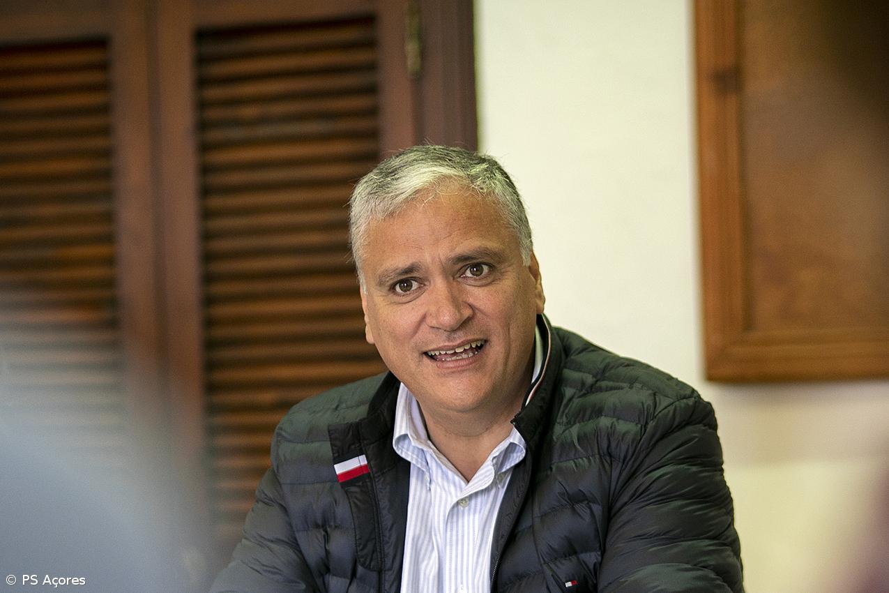 PS/Açores diz que setor das pescas "caminha para um beco sem saída" – Imagem 1