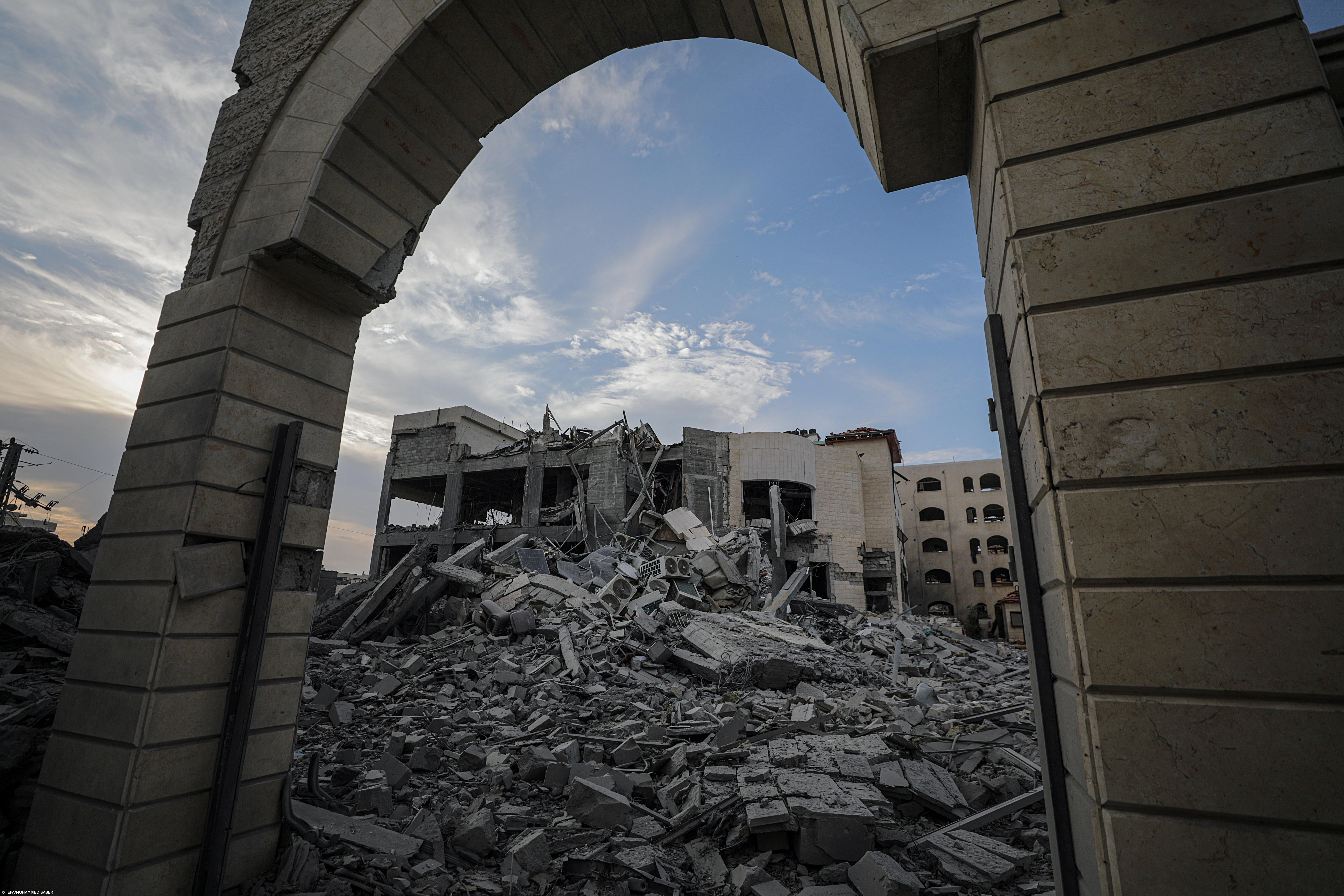 Número total de mortos na Faixa de Gaza sobe para 20.424, diz Hamas – Imagem 1