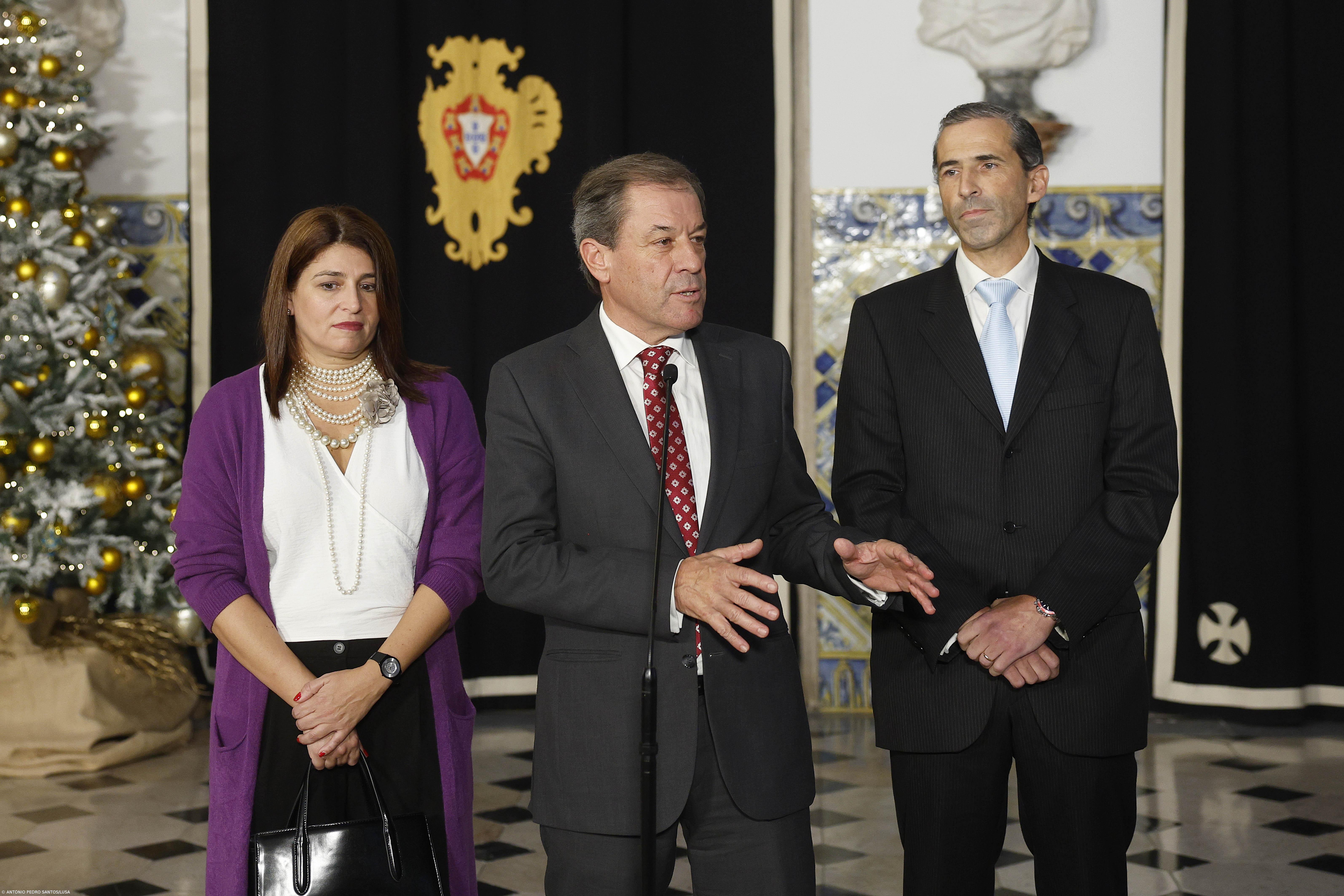  IL pede ao PR eleições antecipadas para 4 ou 11 de fevereiro  – Imagem 1