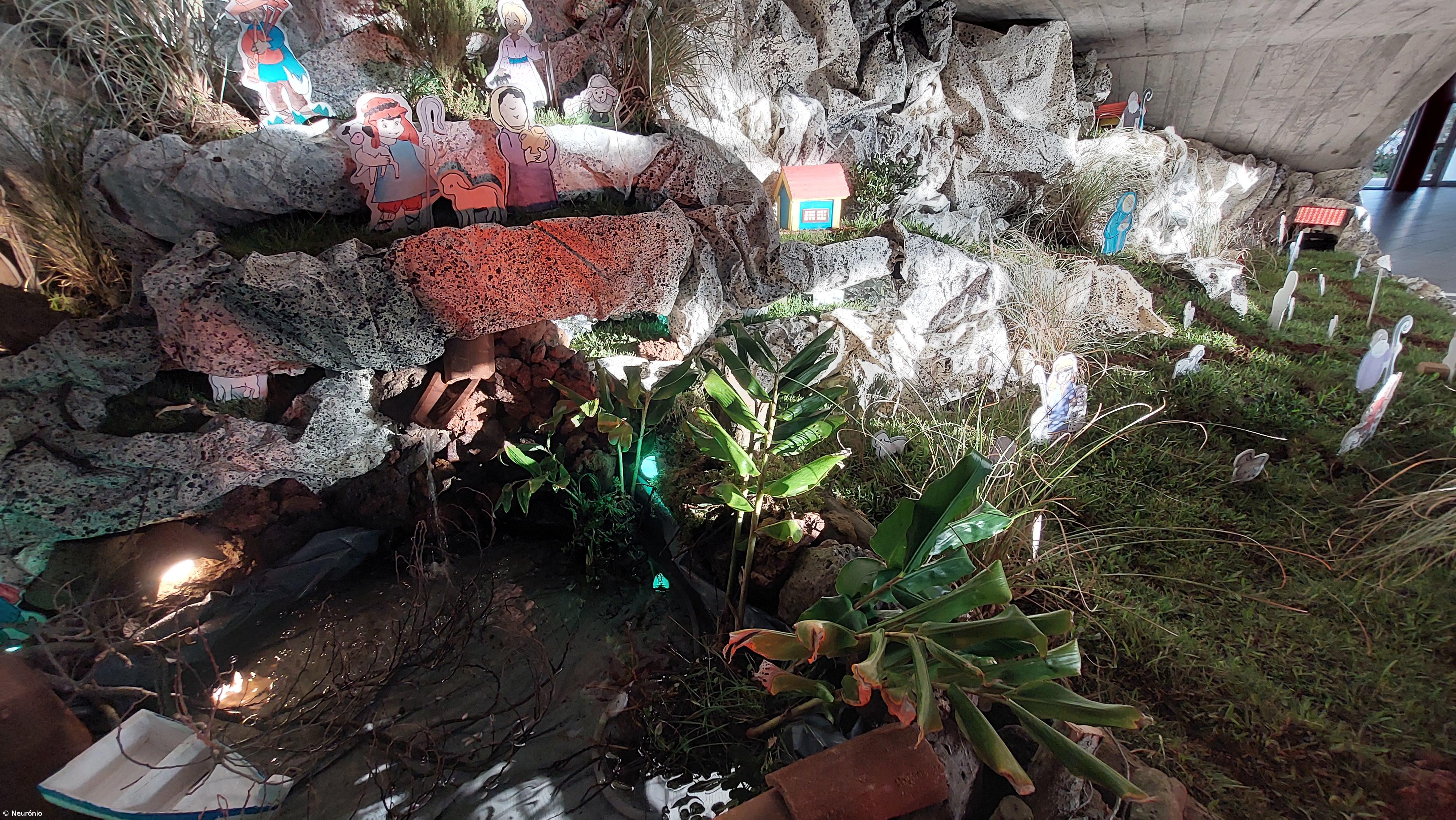 A Comunidade Educativa prepara e vive o Natal na ESLagoa – Imagem 35