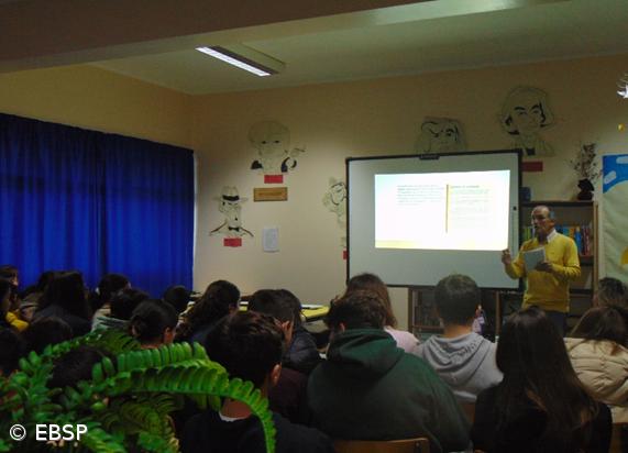 Alunos do 3.º ciclo aceitam o desafio de participar no Parlamento dos Jovens – Imagem 1