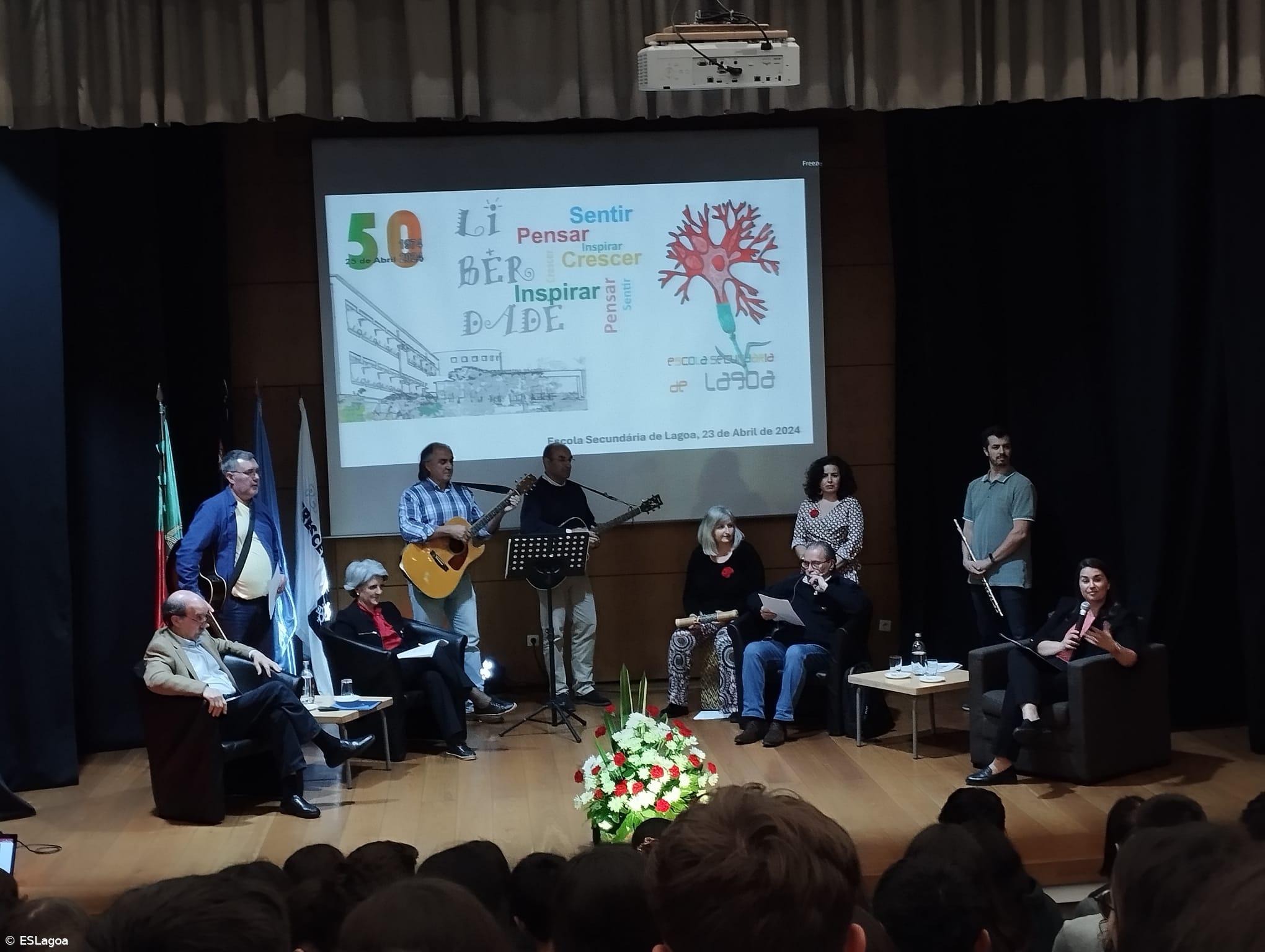 Mesas redondas e experiências na 1ª pessoa sobre alguns aspetos da vida antes de 1974 – Imagem 12