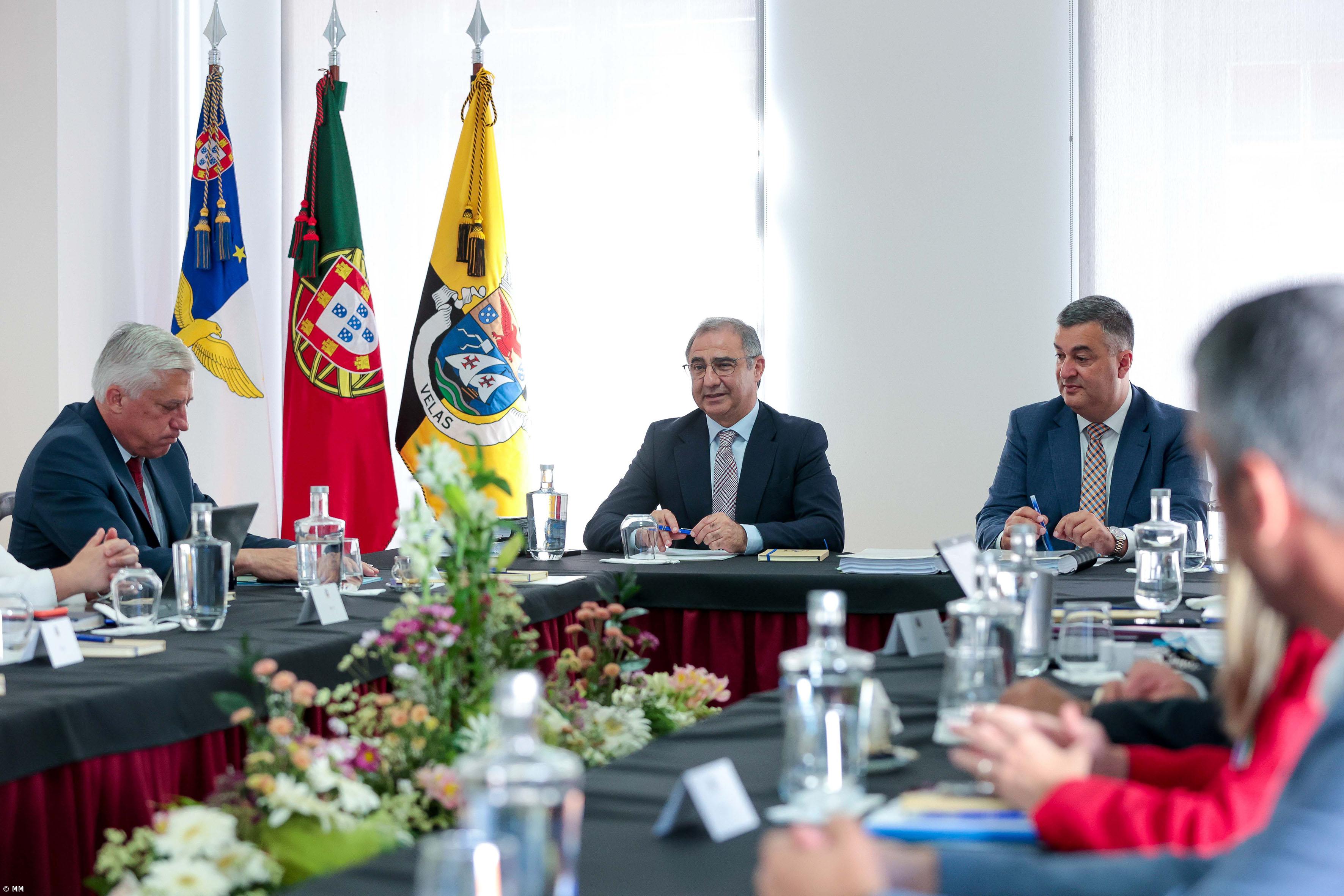 Governo dos Açores compromete-se a ampliar centro de saúde das Velas em São Jorge – Imagem 1