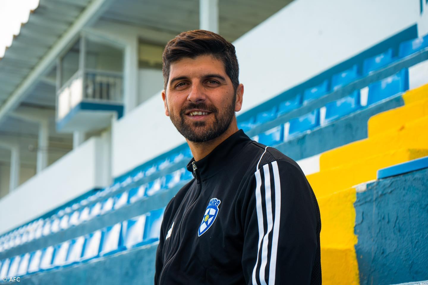 Faltam estruturas profissionais ao nível do futebol sénior nos clubes dos Açores  – Imagem 1