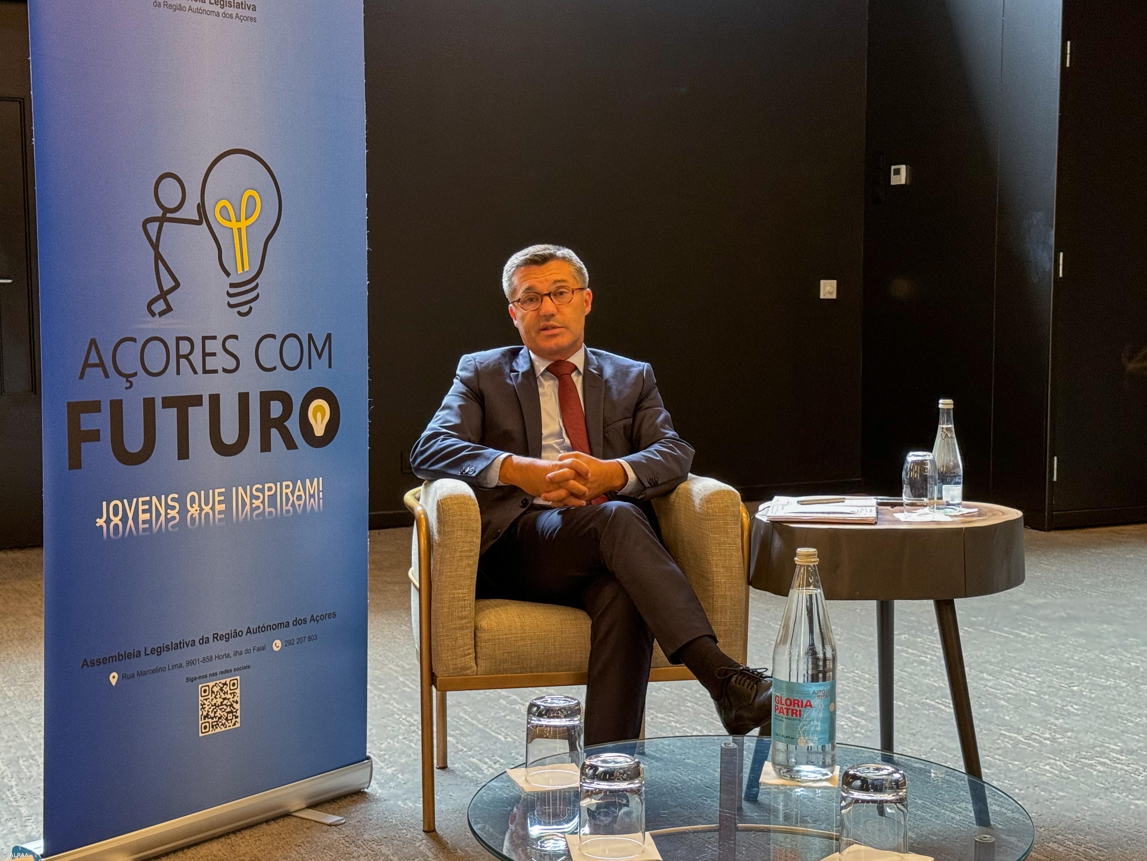 Parlamento dos Açores organiza roteiro para estimular fixação de jovens – Imagem 1