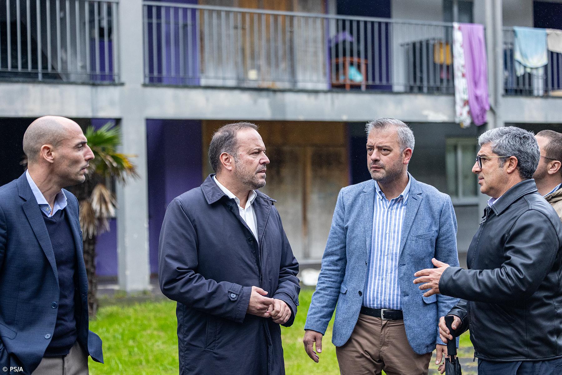 PS/Açores alerta que habitação é o “maior problema” da região e apela ao consenso – Imagem 1