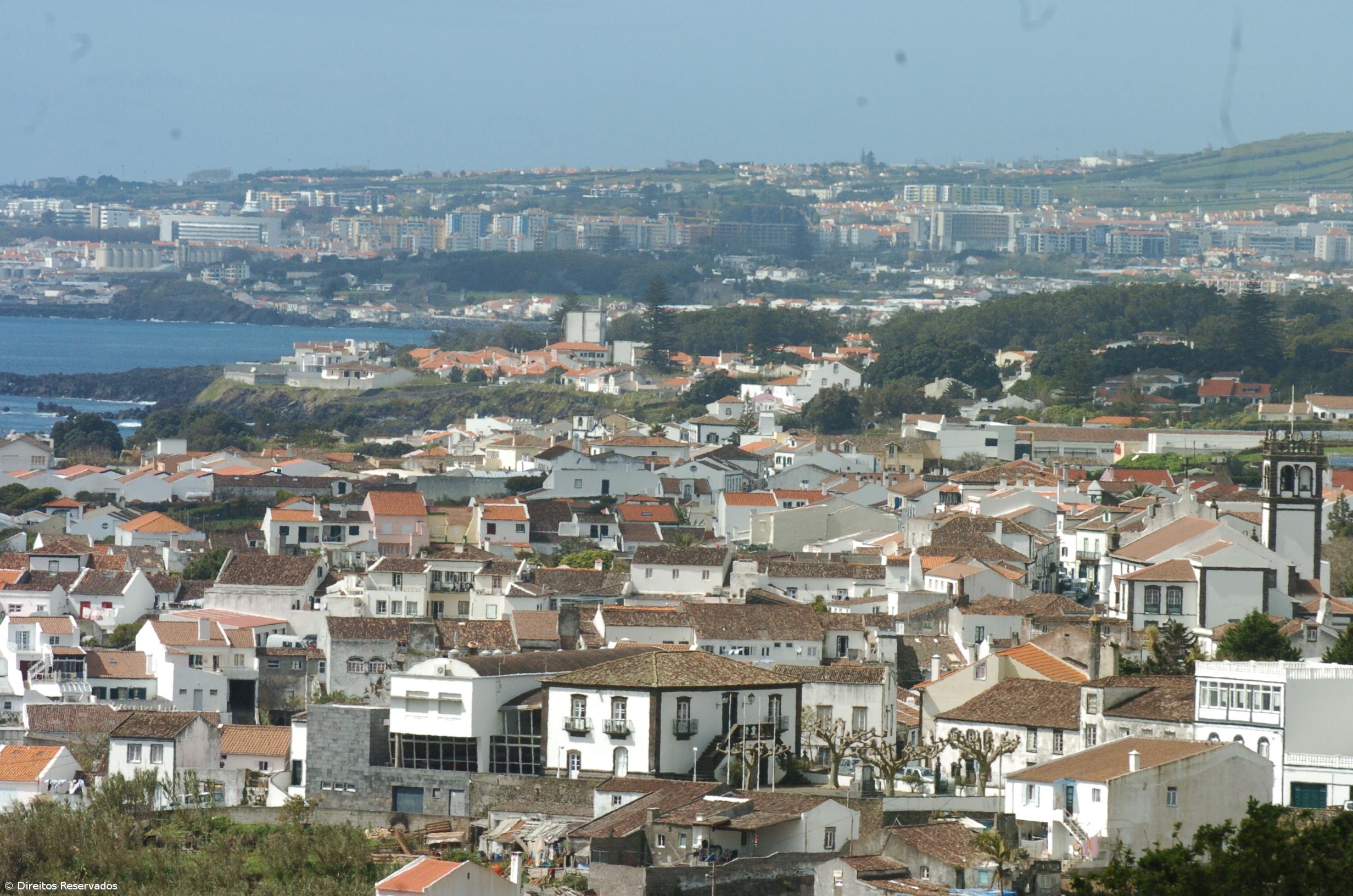 Câmara desiste de postais para poder oferecer prendas – Imagem 1