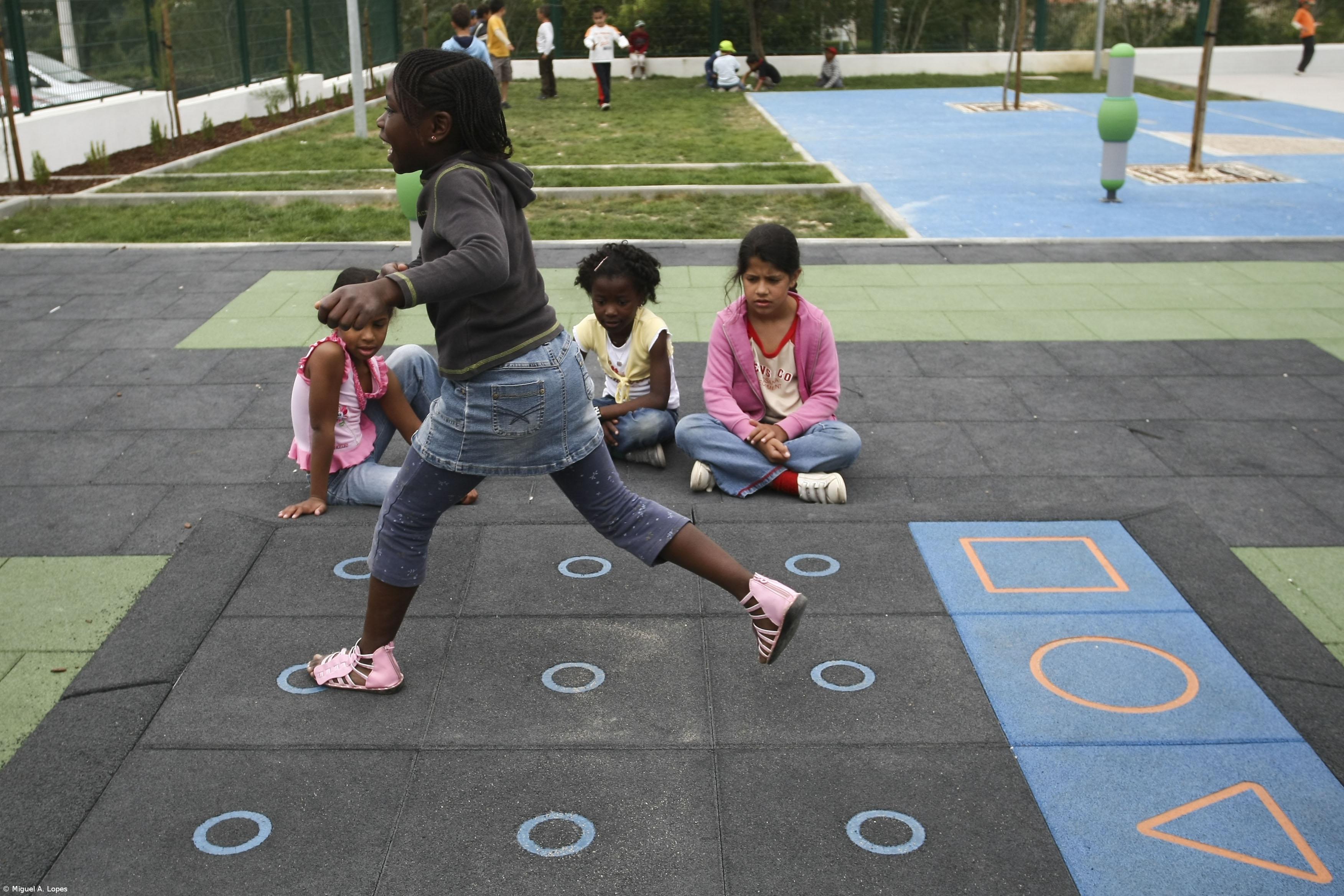 Abandono escolar precoce em Portugal atingiu 23,2% em 2011 – Imagem 1