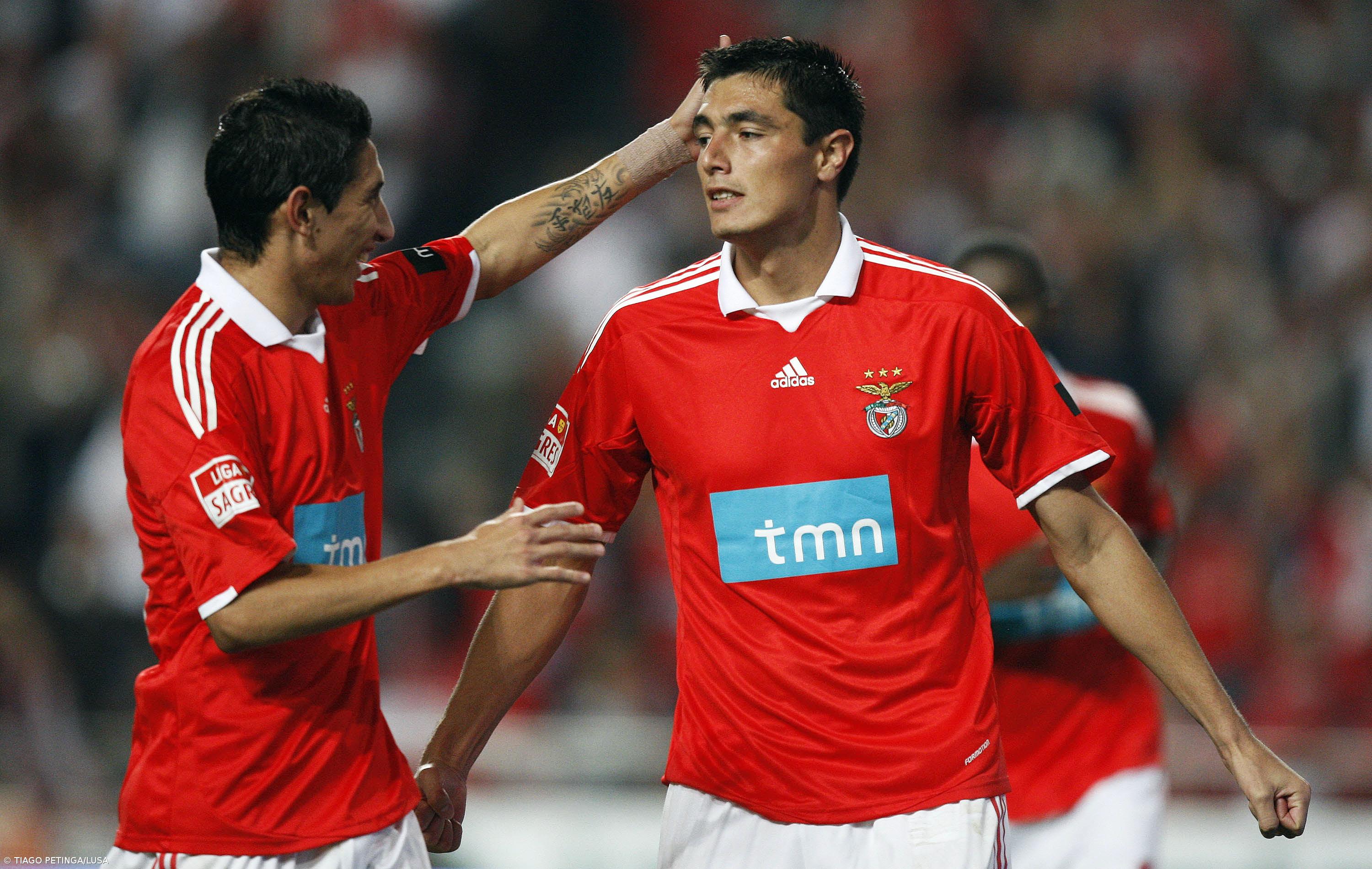 Benfica assume liderança após goleada ao Nacional – Imagem 1