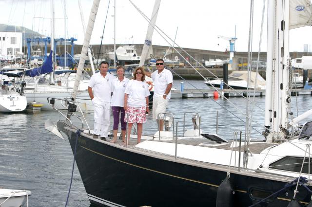 Celebração no final da regata que uniu arquipélagos nacionais