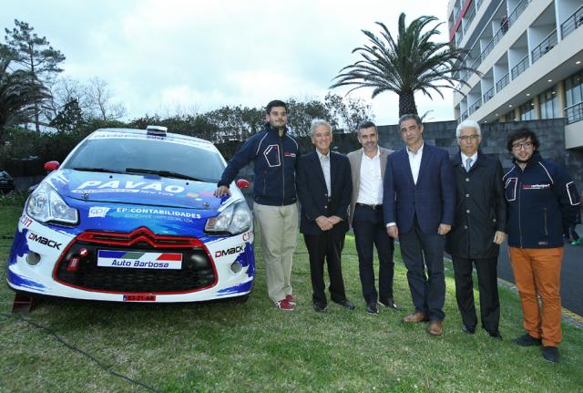 Rafael Botelho apresenta a nova viatura