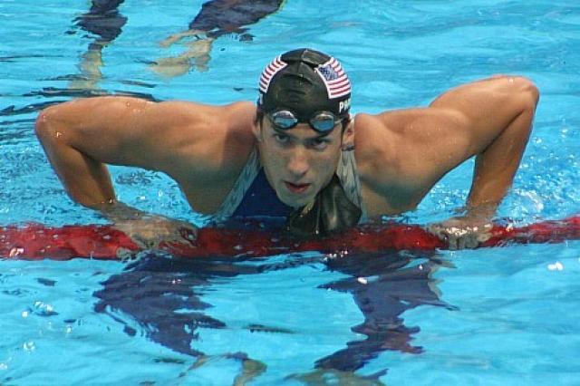Mais duas medalhas de ouro para Michael Phelps