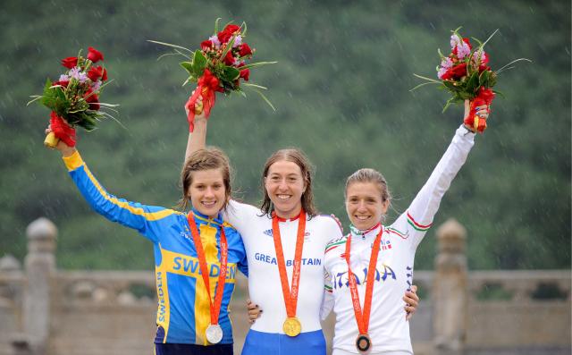 Pódios do segundo dia de competição