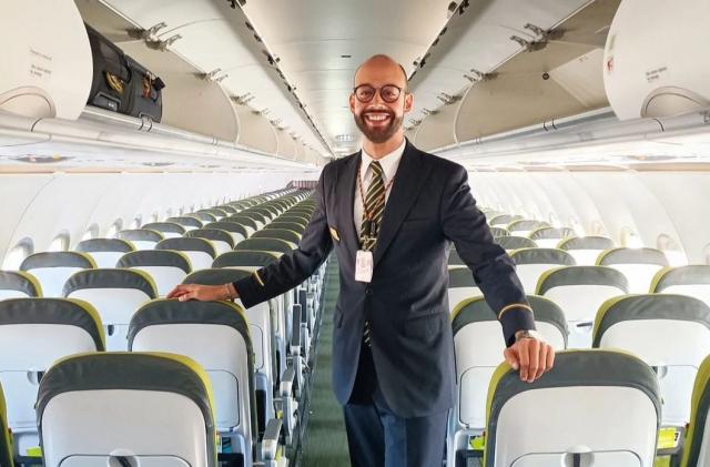 Tripulante açoriano no voo que levou o Papa a Roma