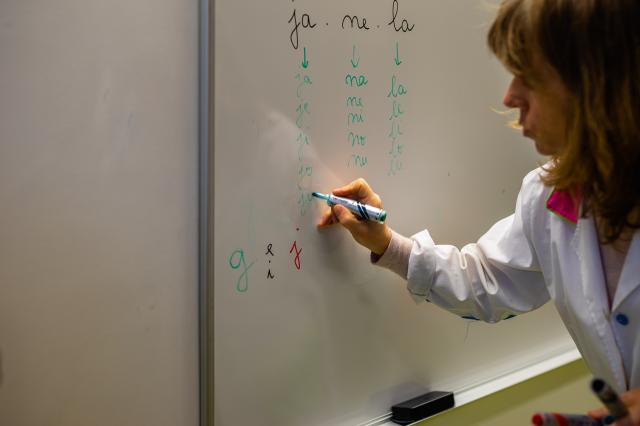 Abandono e insucesso escolar agravam desigualdades