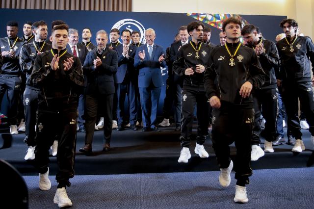 Marcelo encerra "ciclo vitorioso" com homenagem aos campeões da Liga das Nações