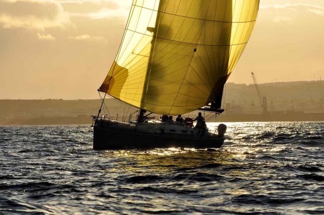 'Açor' e 'Oásis' os primeiros a chegar ao Porto Santo